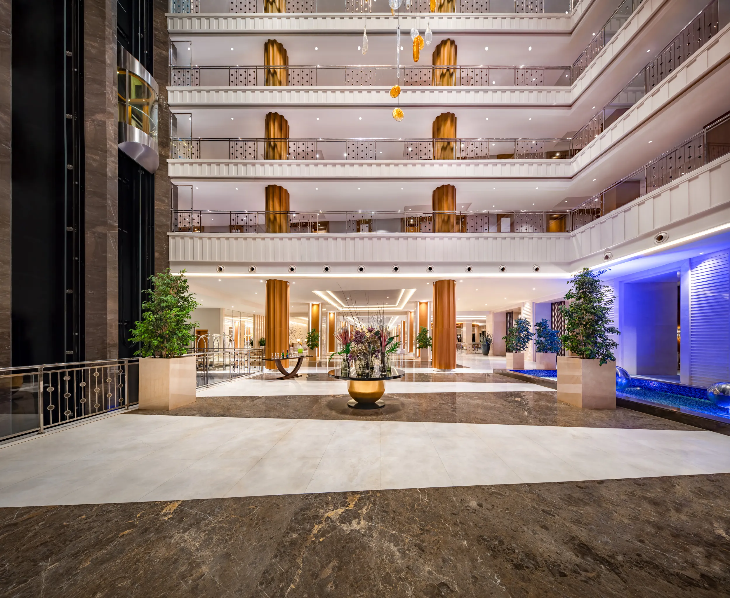 Foyer - Büfe Alanı